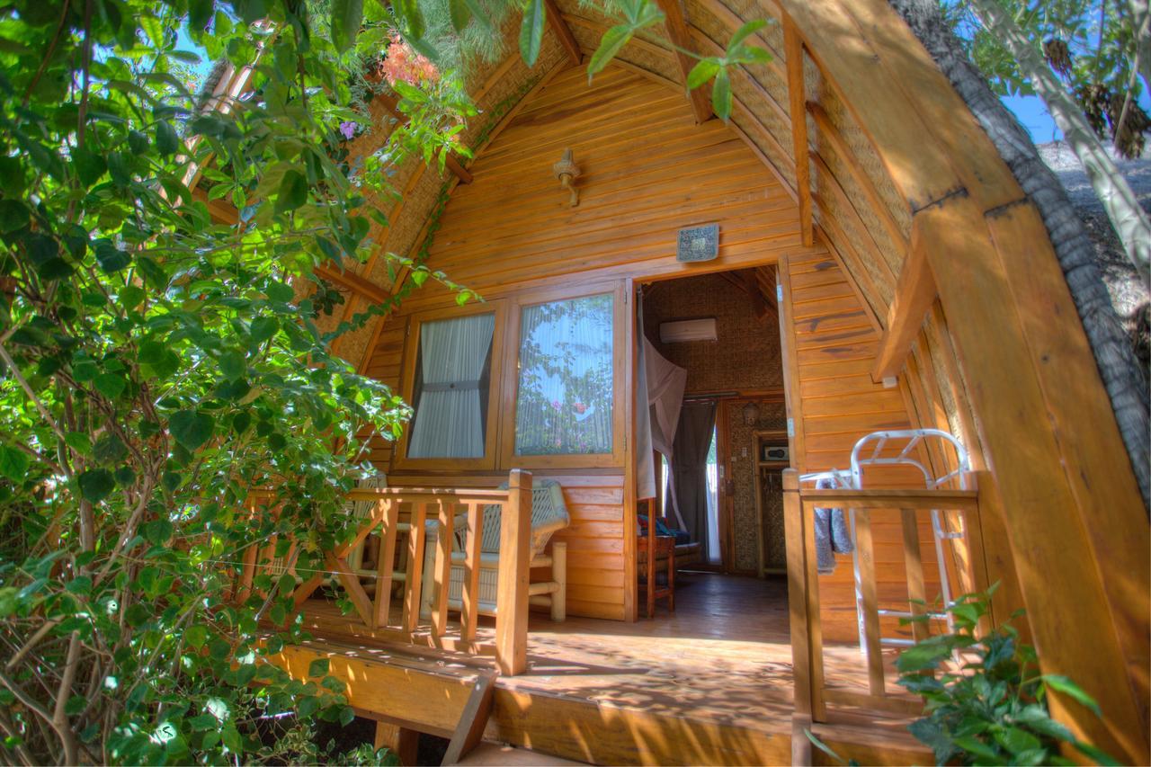 Damai Bungalows Gili Air Exterior photo